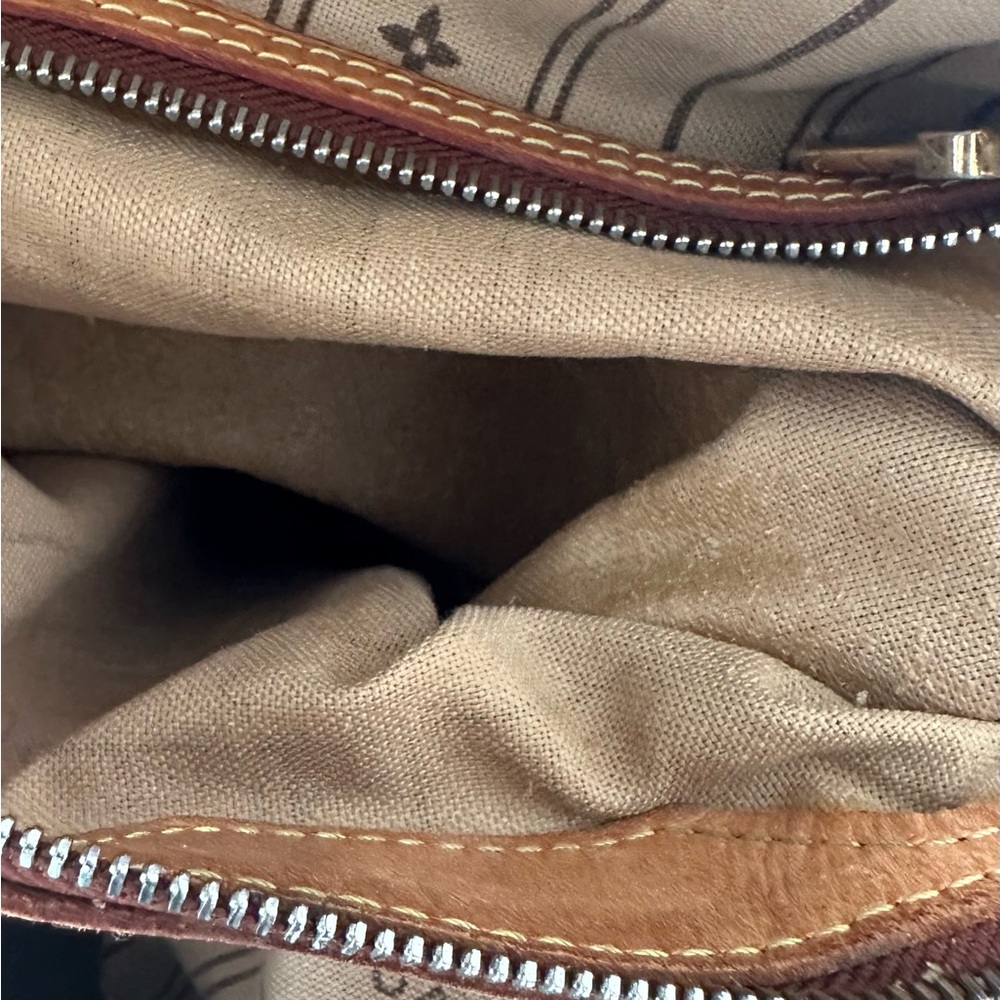 Louis Vuitton Brown Monogram Tote - Picture 16 of 16